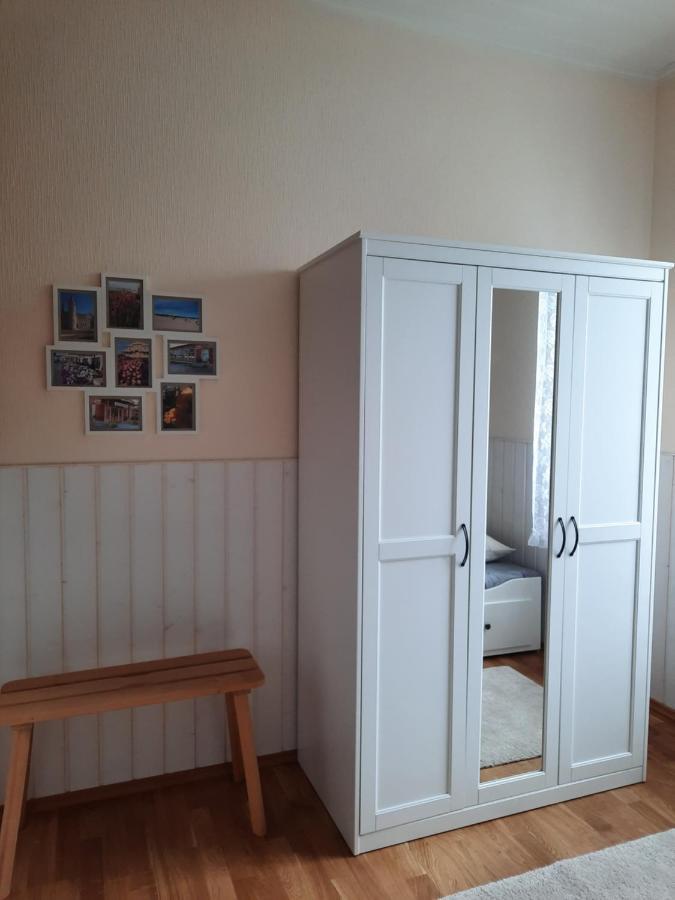 Vintage Four Apartment *
